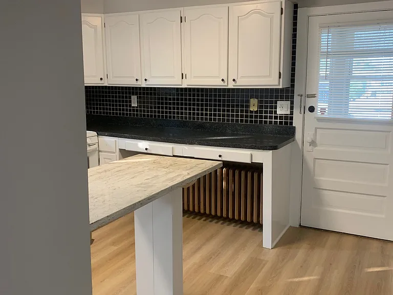 5377 N Magnet Ave — Photo 4