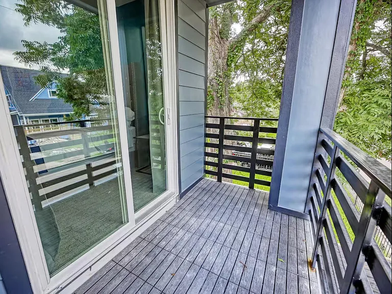 5215 Farmer St — Photo 36