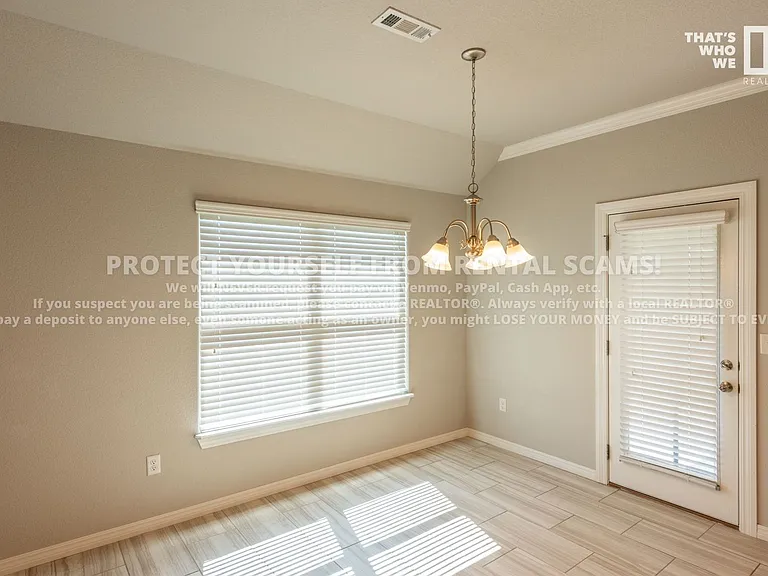 4407 W Wales Dr — Photo 6