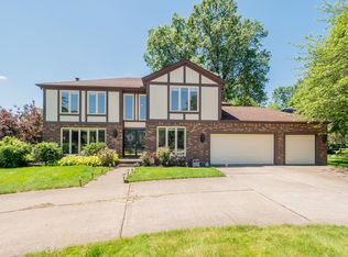 28243 Farrs Garden Path, Westlake, OH 44145