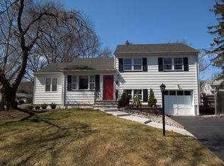 2431 Coles Ave, Scotch Plains, NJ 07076