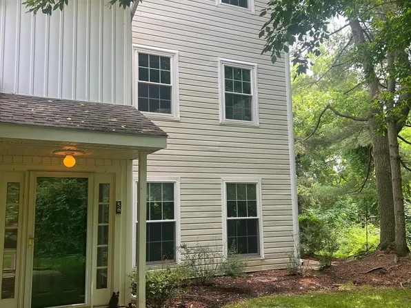 56 Bayberry Ct, Glen Mills, PA 19342