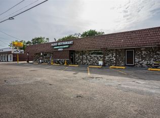 2414 S Gordon St, Alvin, TX 77511