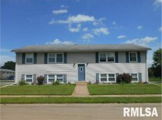 6061 Appomattox Rd, Davenport, IA 52806
