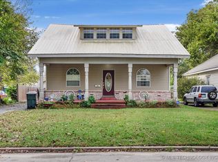 209 W 3rd St, Skiatook, OK 74070