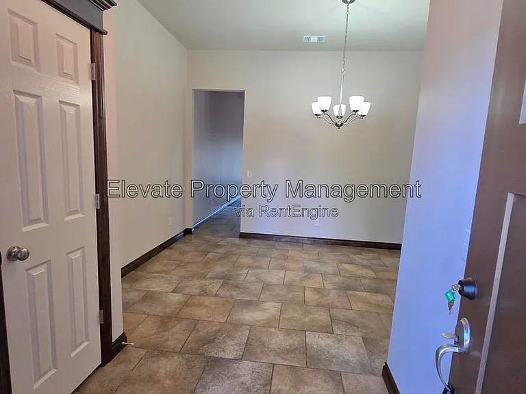 2300 Starwood Way — Photo 2