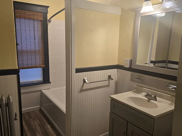 260 Walton St #2 — Photo 12
