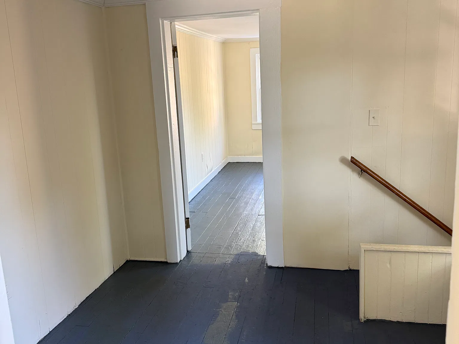410 Pleasant St — Photo 3