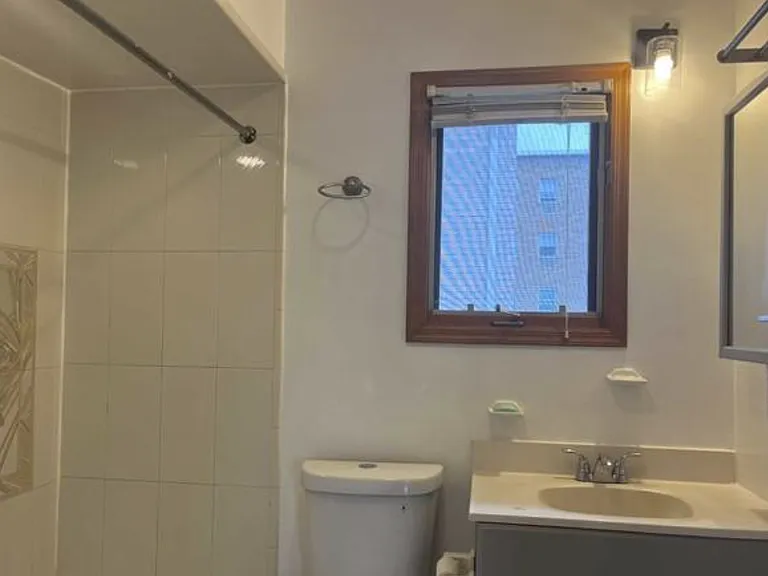 476 Highland Ave #1 — Photo 10