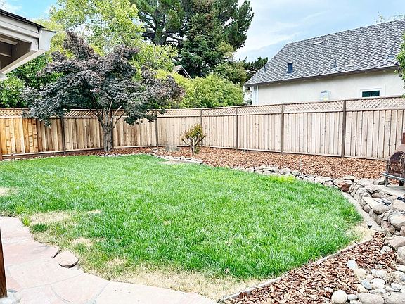 4th image of 4140 De Mille Dr
