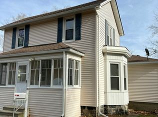 814 Hall St, Albion, MI 49224