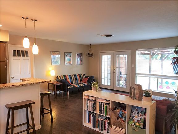4th image of 6909 La Salle Dr