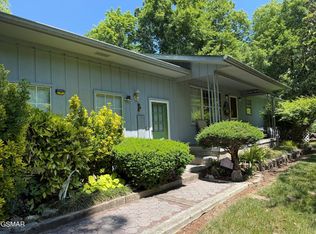 2360 Goldrush Rd, Pigeon Forge, TN 37863