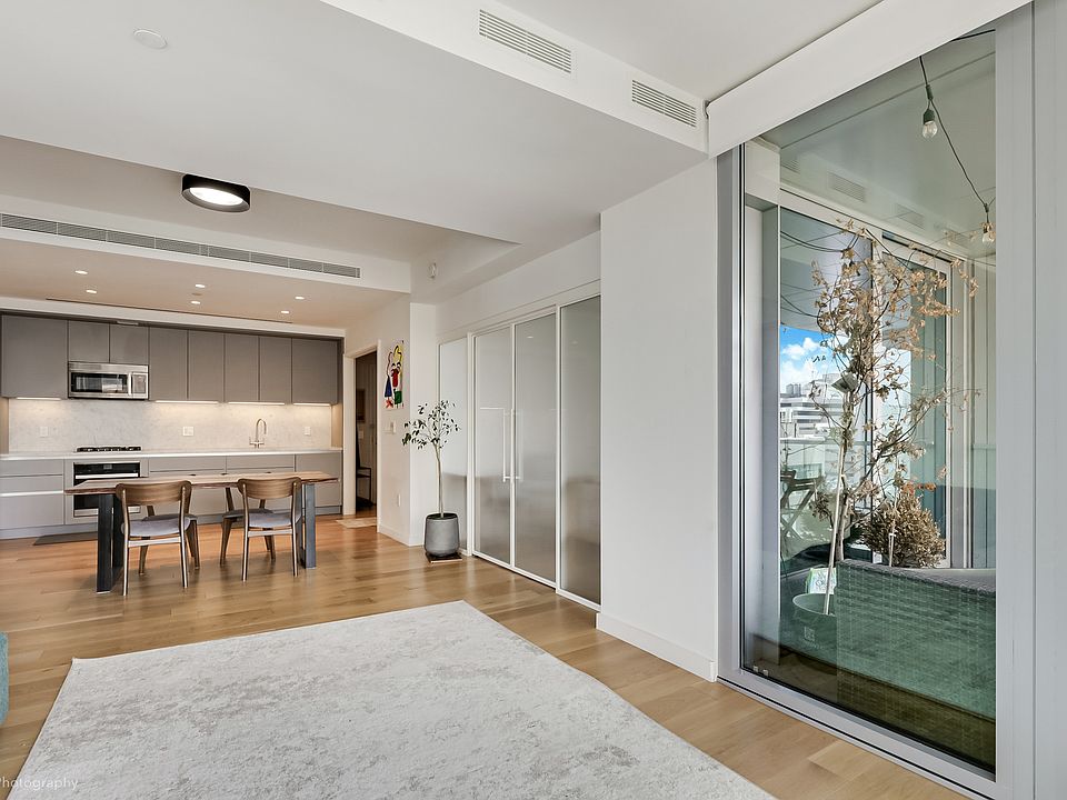 1st image of 547 W 47th St Room 910
