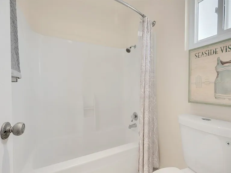 4068 Jeffrey Dr — Photo 12