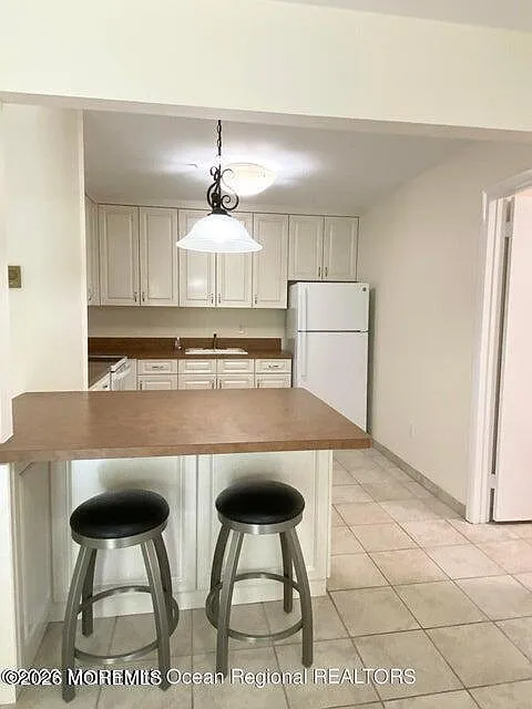 2 bed, 1014 sqft, $1,975 — Photo 4