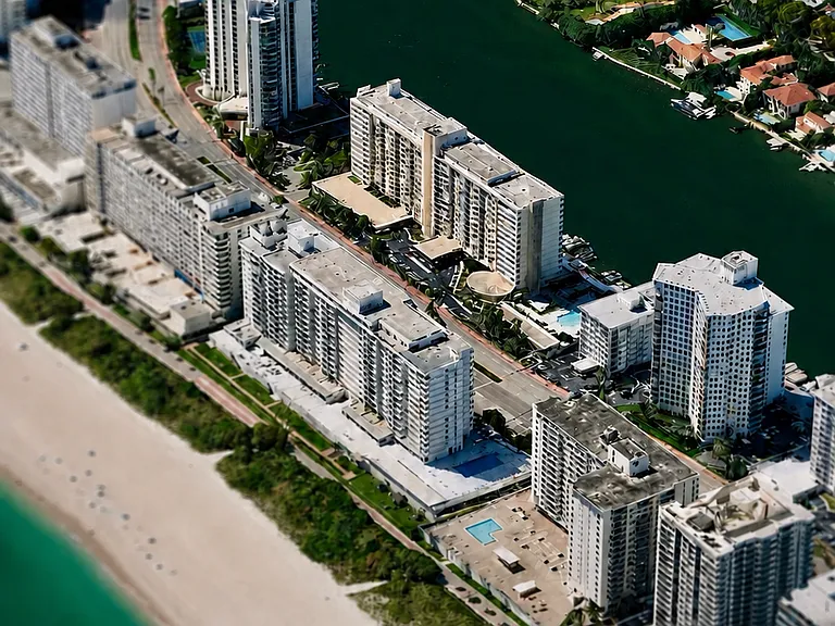 5600 Collins Ave #17U — Photo 17