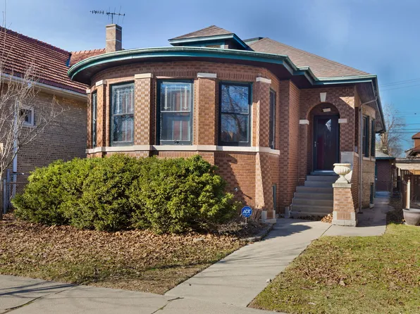 6524 N Campbell Ave, Chicago, IL 60645