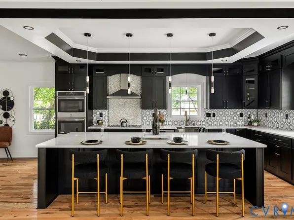 6 S Old Church St, Petersburg, VA 23803