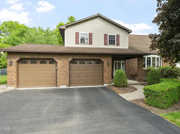 4 Smith Lane, Voorheesville, NY 12186