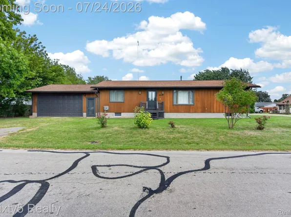 4340 Avenue A, Newport, MI 48166