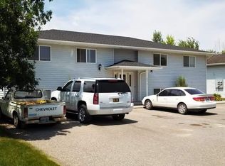 625 11th St APT 3, Cody, WY 82414