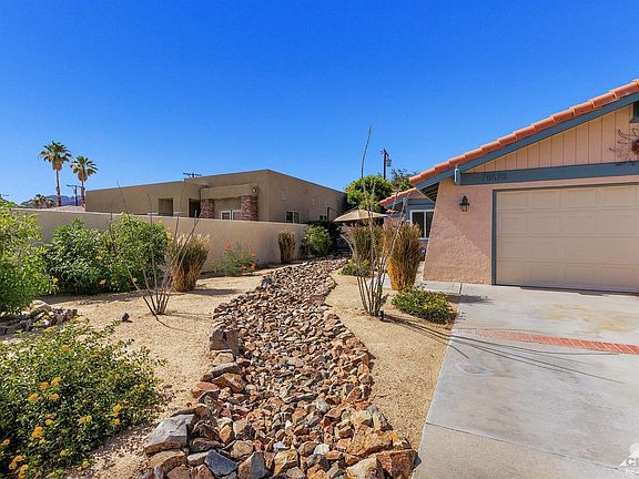 5th image of 78670 Bottlebrush Dr
