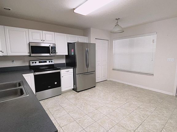2nd image of 4654 SW 48th Way APT 118