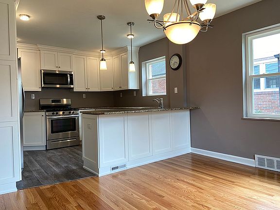 2nd image of 8620 Eulalie Ave