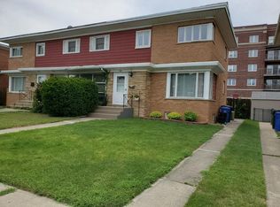 438 Oak St, Des Plaines, IL