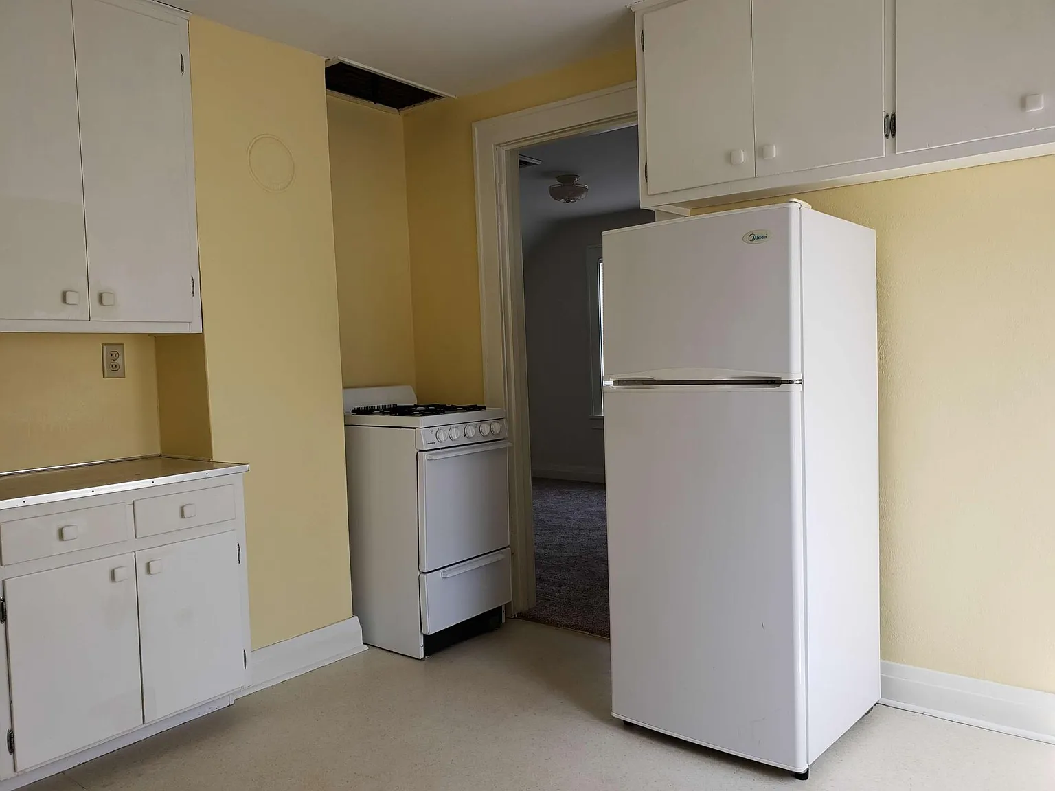 1 bed, 600 sqft, $1,100 — Photo 4