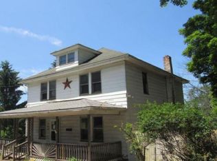 248 Cliff St, Honesdale, PA 18431