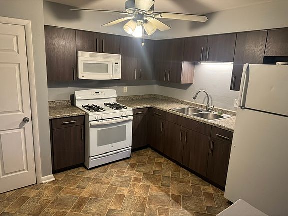 4th image of 3069 N 63rd St #6