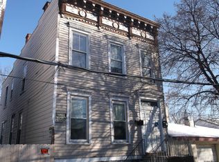 241 1st St, Albany, NY 12206