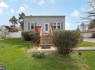 219 Cooperlanding Rd, Cherry Hill, NJ 08002