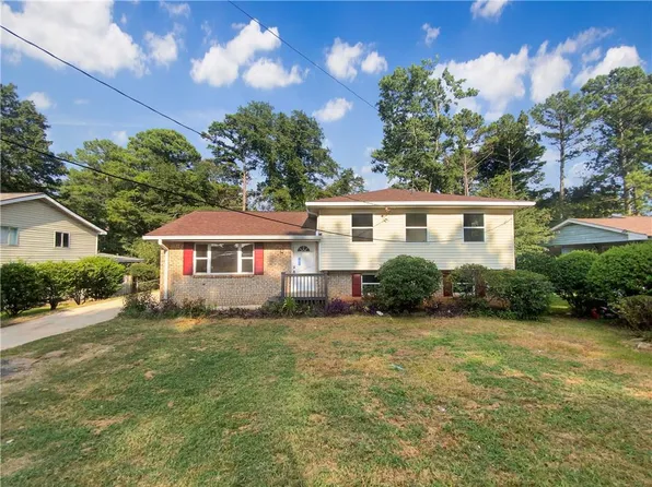 8004 Kendrick Rd, Jonesboro, GA 30238