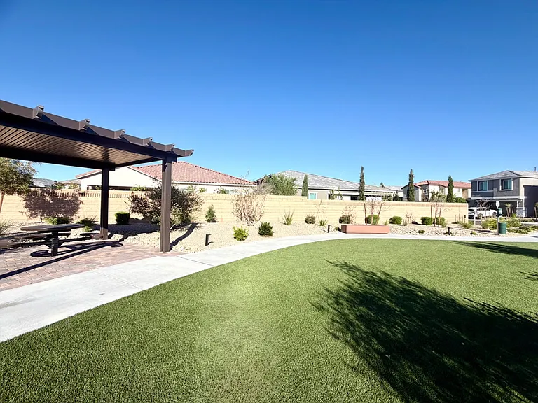 5039 Tranquil View St — Photo 44