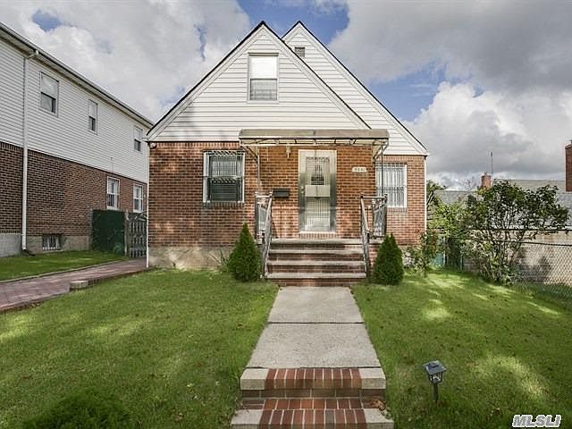 1st image of 19618 51st Ave
