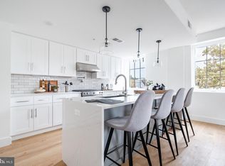 312 Washington St #502, Alexandria, VA 22314