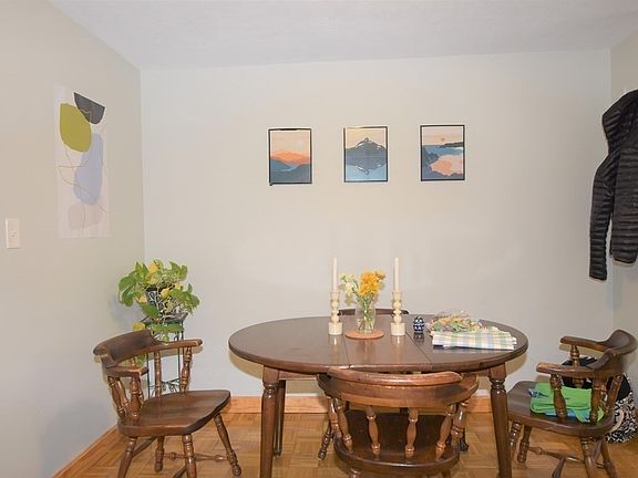 5th image of 33 Cogswell Ave APT 8