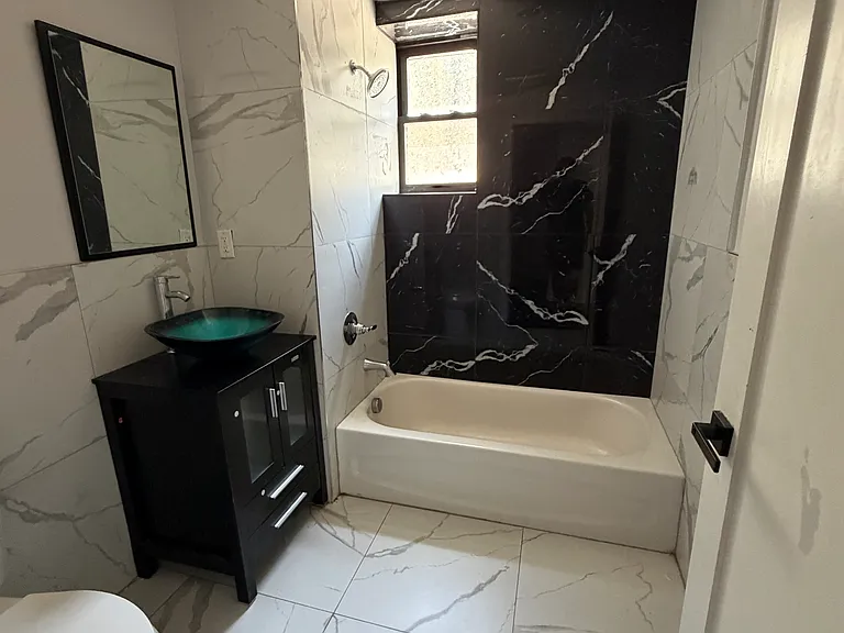 226 Roseville Ave #B1 — Photo 2