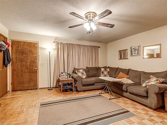2nd image of 2209 Connie Dr