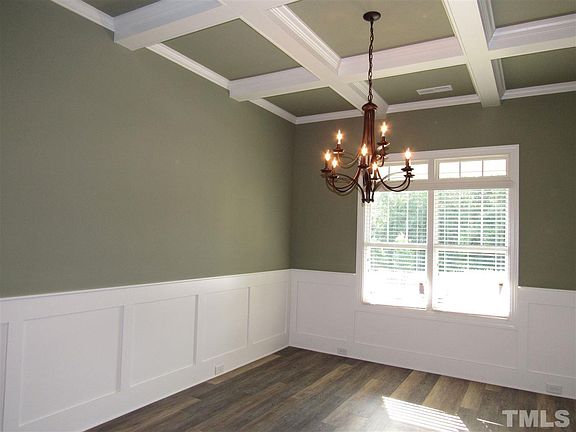 3rd image of 83 Marshlane Way