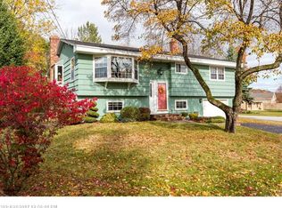 26 Valley St, Lewiston, ME 04240