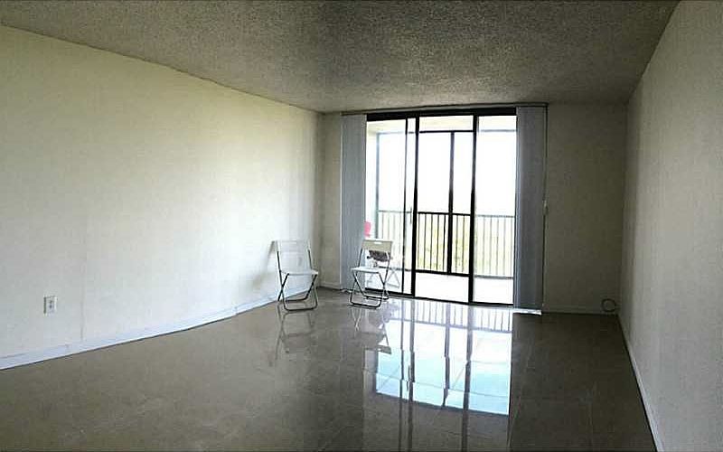 1st image of 2500 NE 135th St APT 804