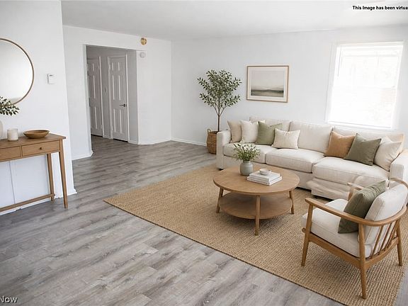 4th image of 13833 Cedar Rd APT 205B