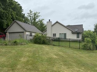 6435 Portage Rd, Deforest, WI 53532