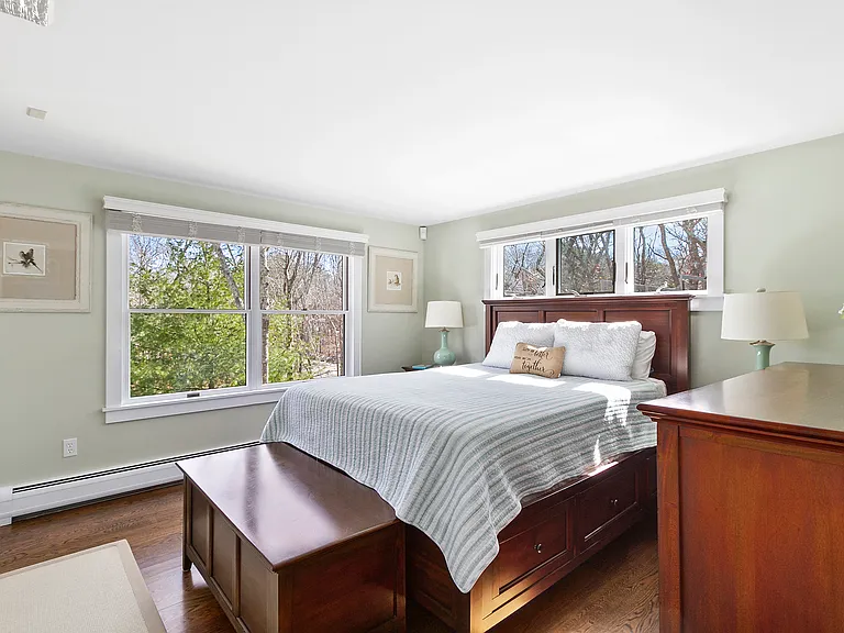 505 Wainscott Northwest Rd — Photo 8