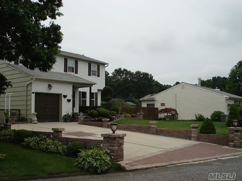 1st image of 45 Evelyn Ct