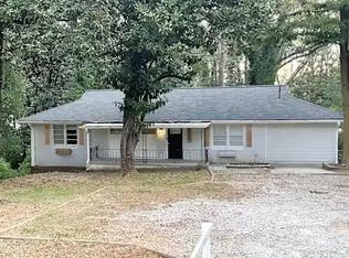 6214 Dodgen Rd SW, Mableton, GA 30126